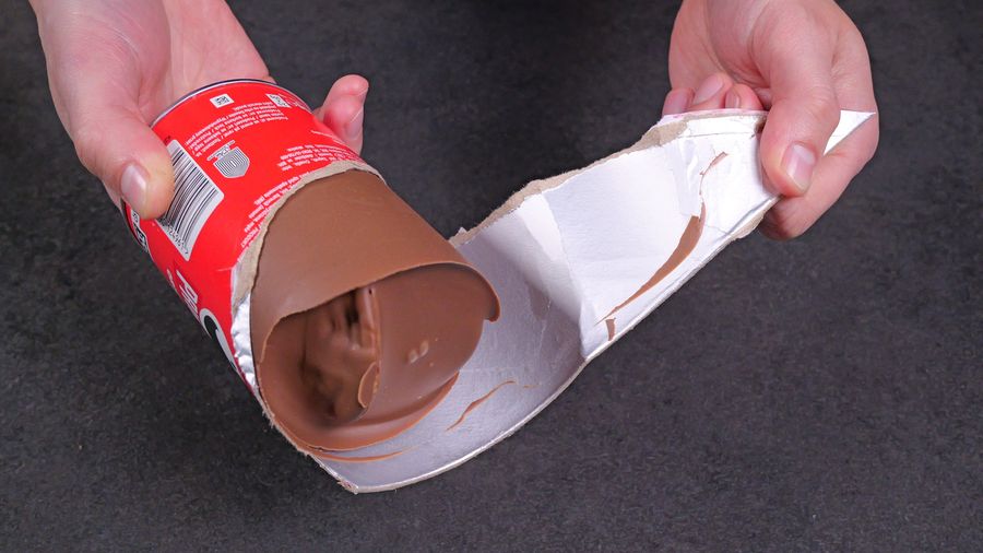 Chocolate-Filled Pringles Tube — finished dish