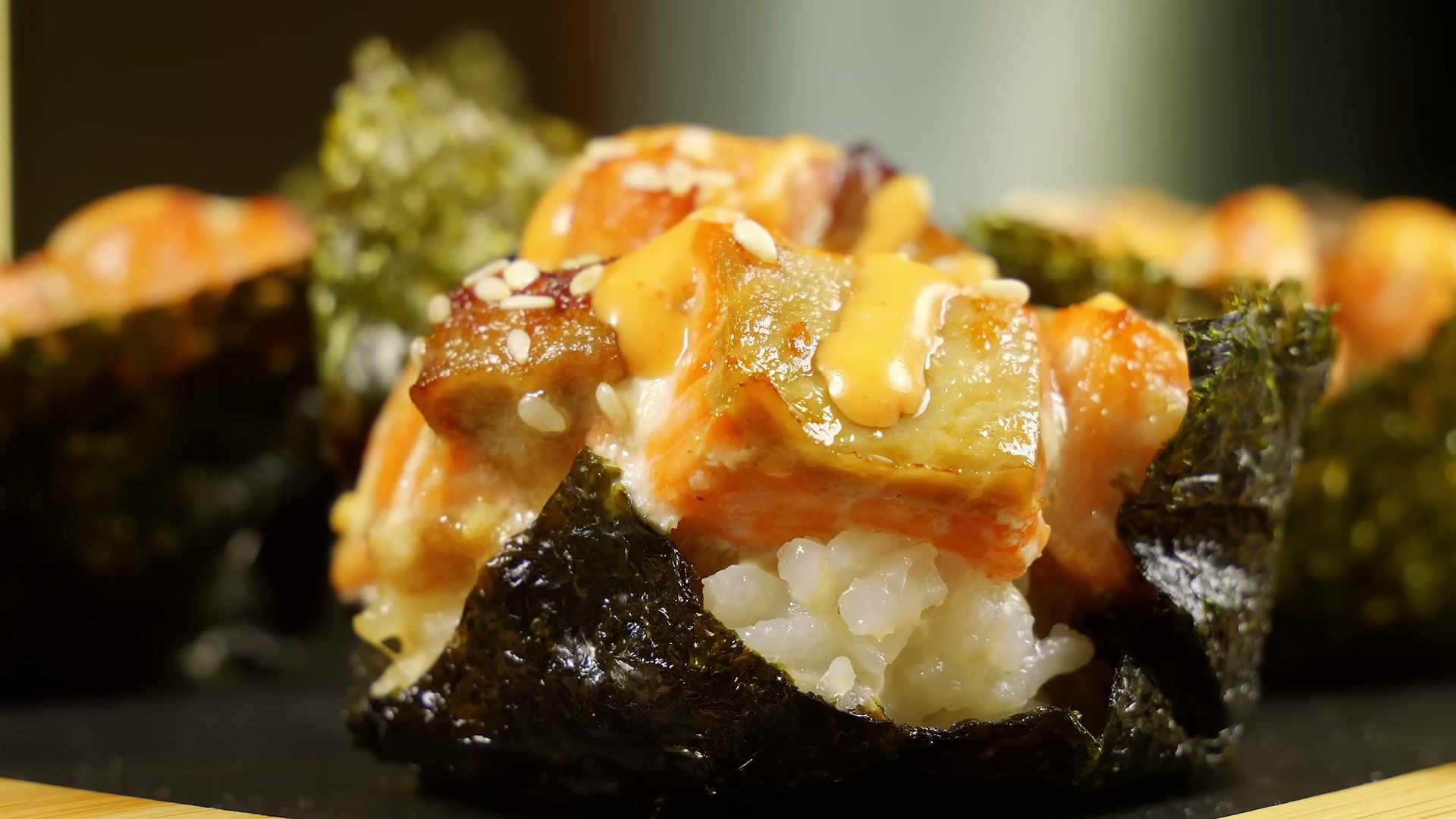 Crack Salmon Sushi Cups