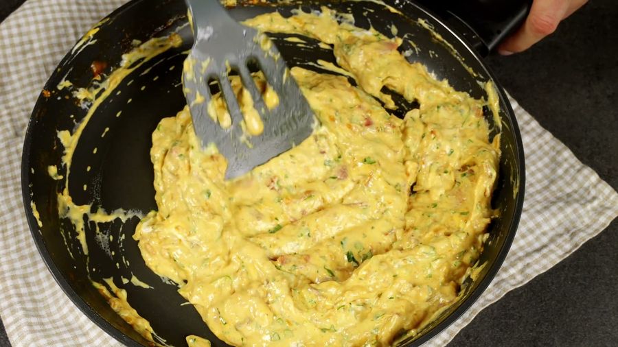 Play: Creamy Bacon & Onion Dip