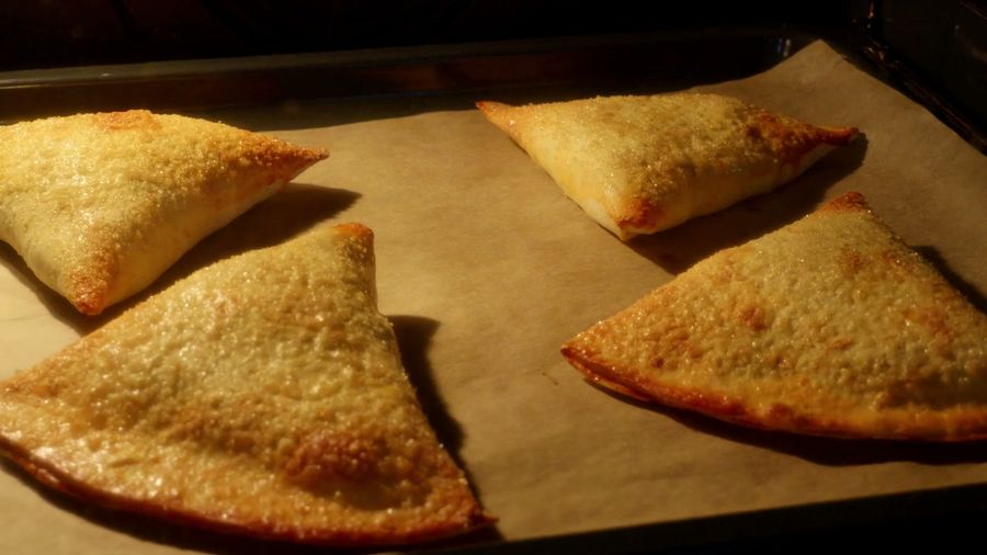 Play: Crispy Apple Tortilla Triangles